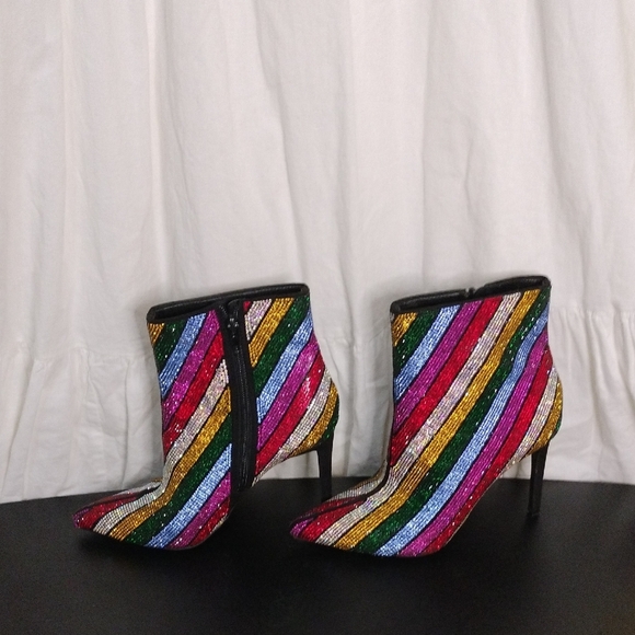 INC International Concepts Multi-colored Heeled Boots Size 5.5 M - Picture 1 of 5